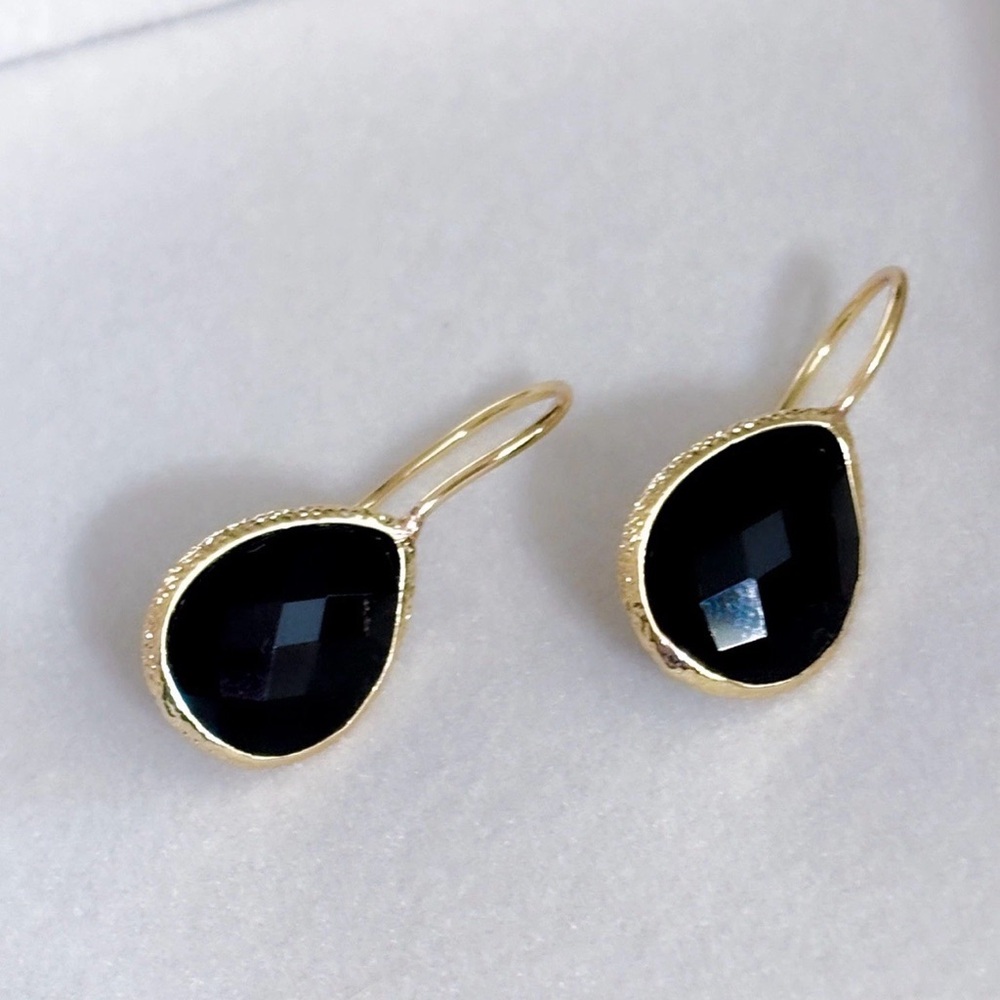 💕2/$30 NEW Black Onyx Teardrop Earrings Gold Plated Minimalist Dangle
